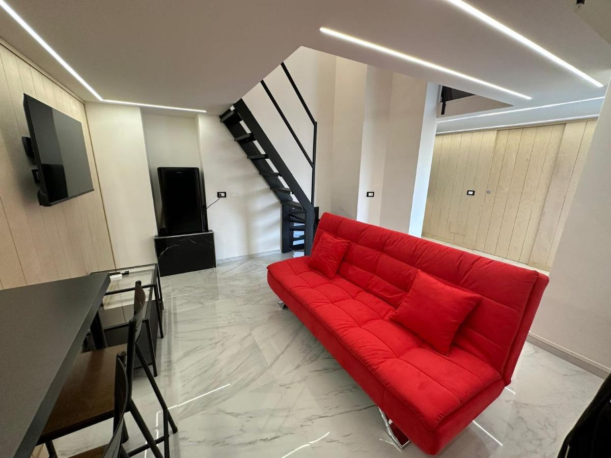 White Marble Loft Apartment Mailand